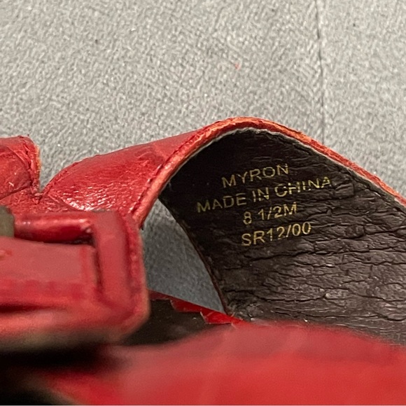 Liz Claiborne Sandals w/ Buckle ~ 8.5M - Picture 6 of 6